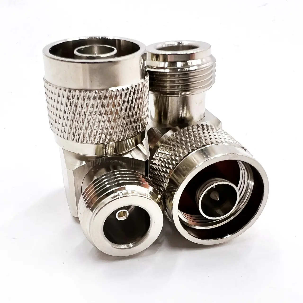 63804138450546.webp Перехідник N Type female - N Type male 90° - Зображення 1