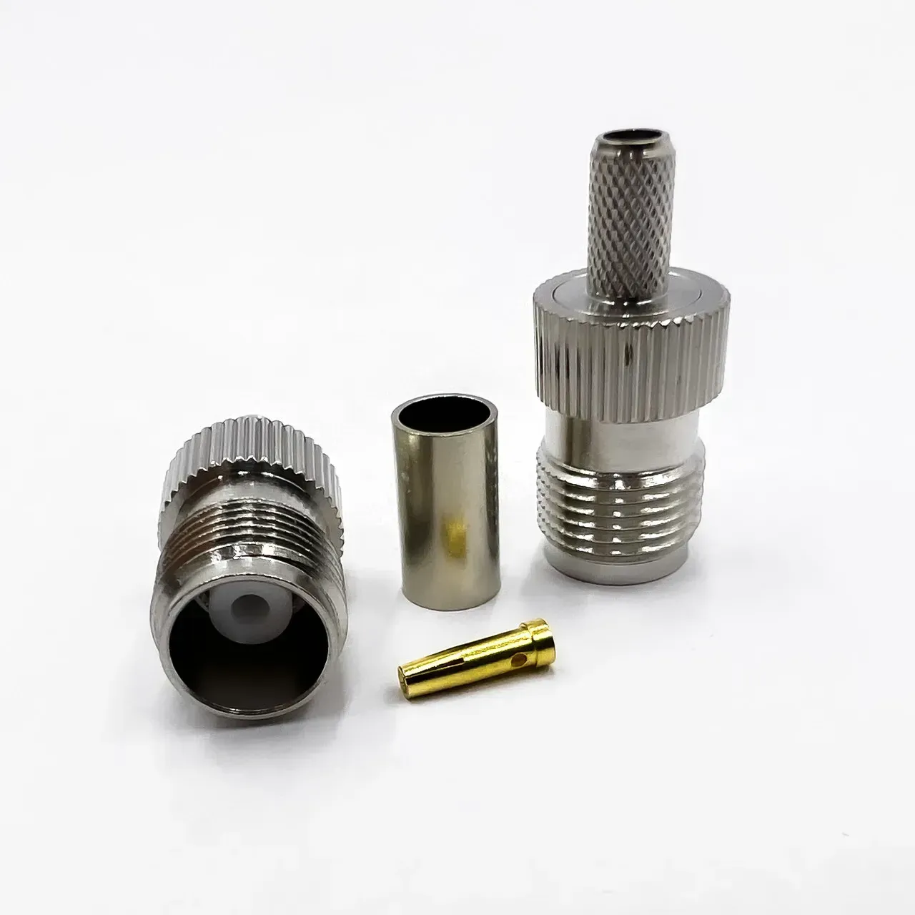 6658318669_visokochastotnij-shtirovij-rozyem.png Роз'єм TNC female 6 crimp - Зображення 1